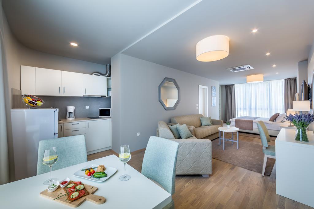Apartments & Rooms Preelook Opatija Eksteriør bilde