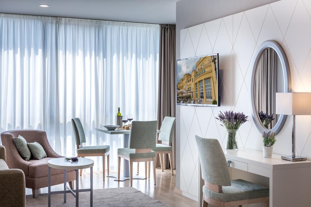 Apartments & Rooms Preelook Opatija Eksteriør bilde