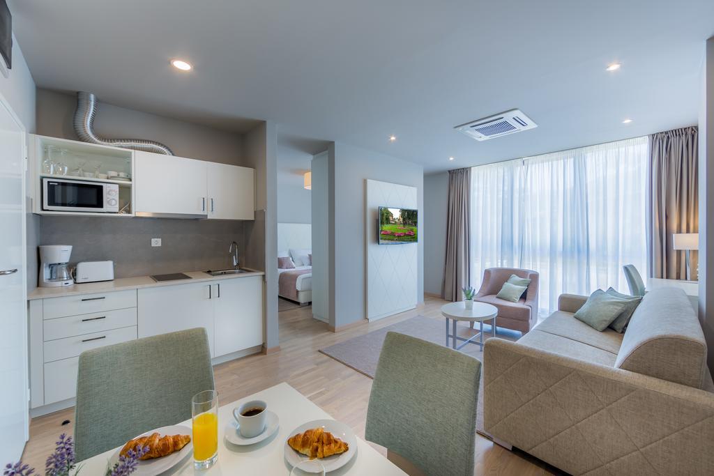 Apartments & Rooms Preelook Opatija Eksteriør bilde