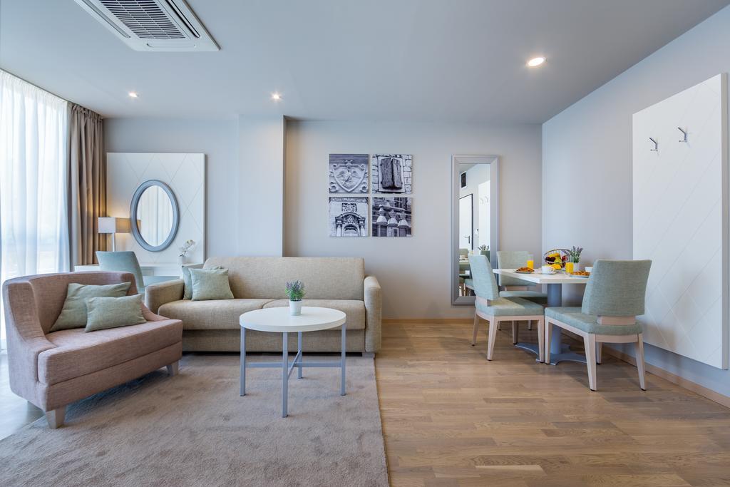 Apartments & Rooms Preelook Opatija Eksteriør bilde