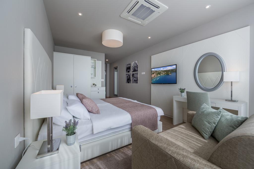 Apartments & Rooms Preelook Opatija Eksteriør bilde
