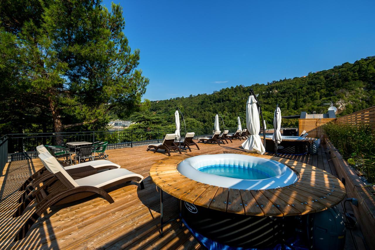 Apartments & Rooms Preelook Opatija Eksteriør bilde